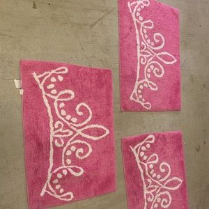 Disney princess bath mats two total size 29/20 inches